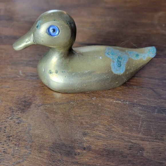 Vintage Solid Brass Duck Trinket with Blue Glass Eyes with Patina - Picture 1 of 6